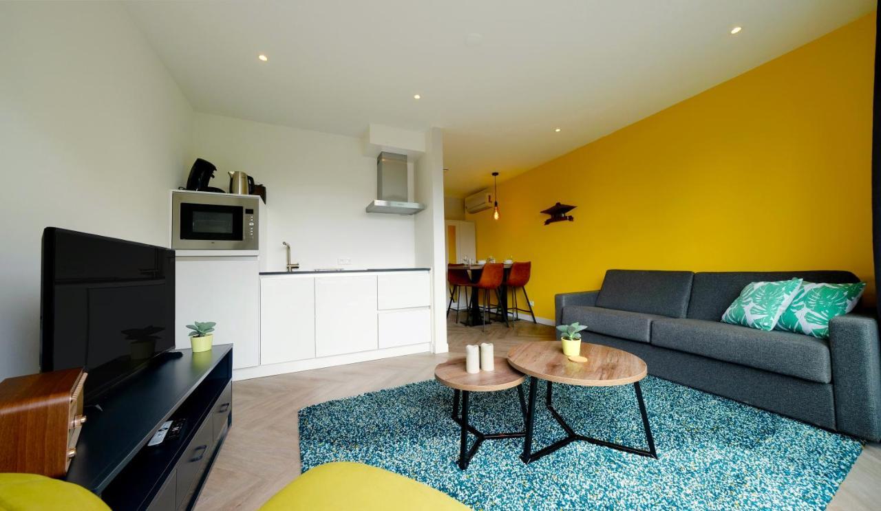 Sunny 45M2 Penthouse With Balcony And Terrace - R65C Apartment Eindhoven Bagian luar foto